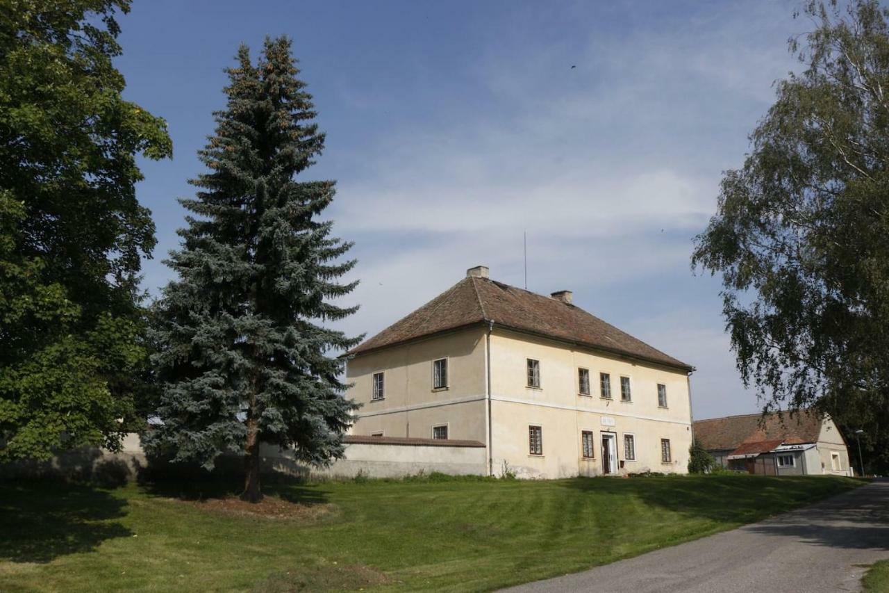Adela´s Czech Village House Vsejany Exteriör bild