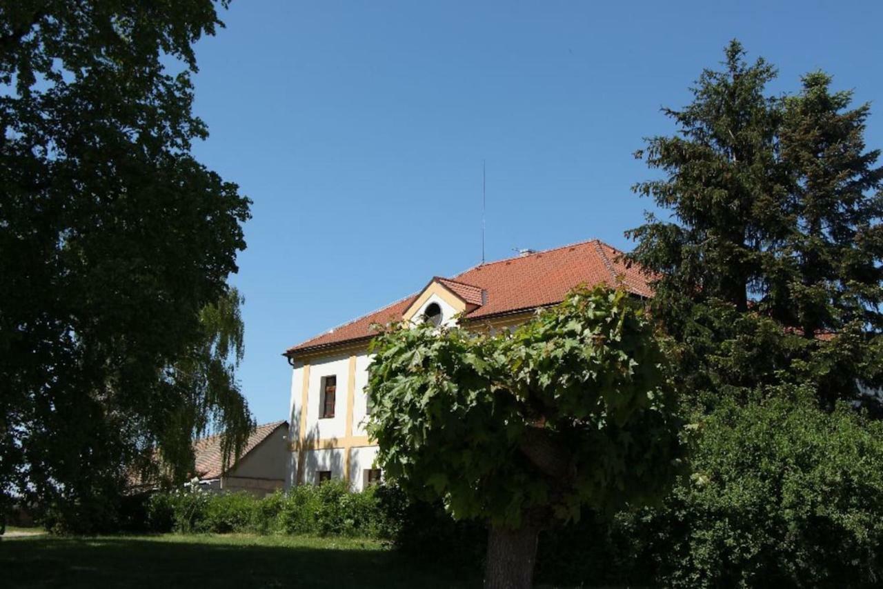 Adela´s Czech Village House Vsejany Exteriör bild